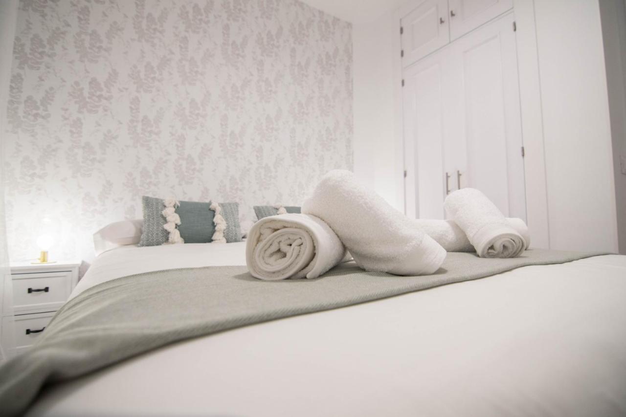 New! Luxury Center & 2 Balconies Apartment Málaga