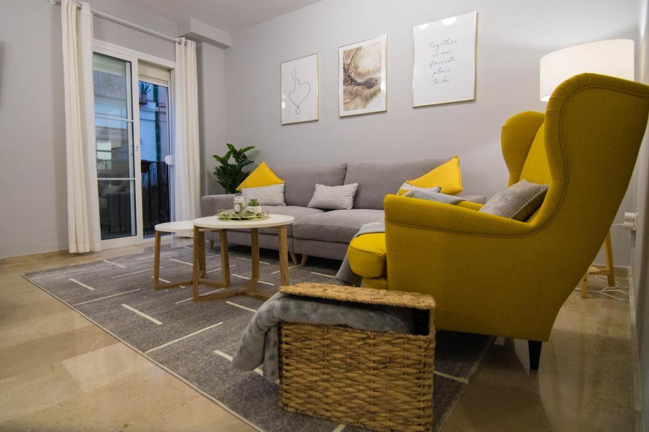 Apartment New! Luxury Center & 2 Balconies *